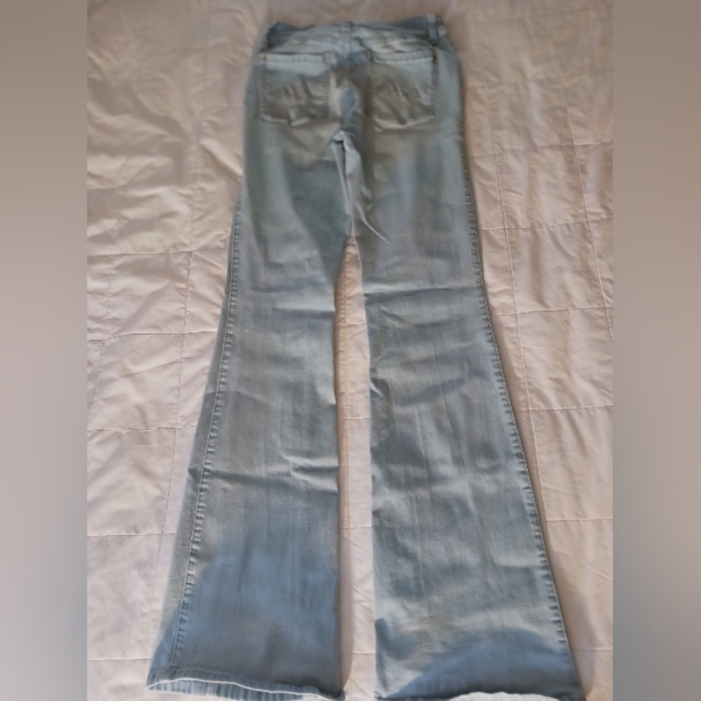 Women's jeans